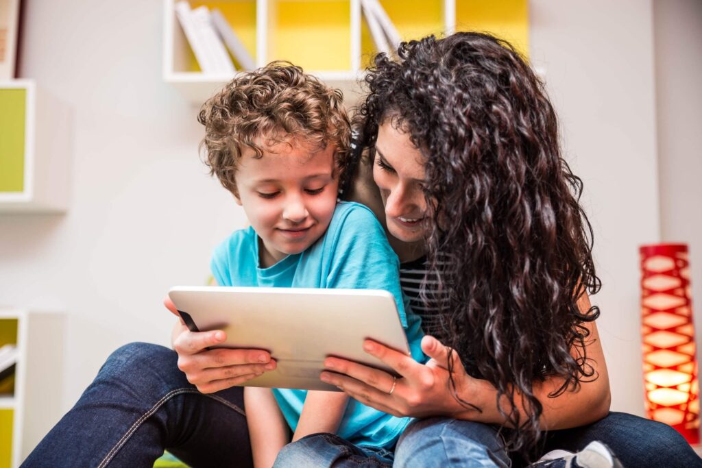 curso de psicologia infantil - mãe e filho