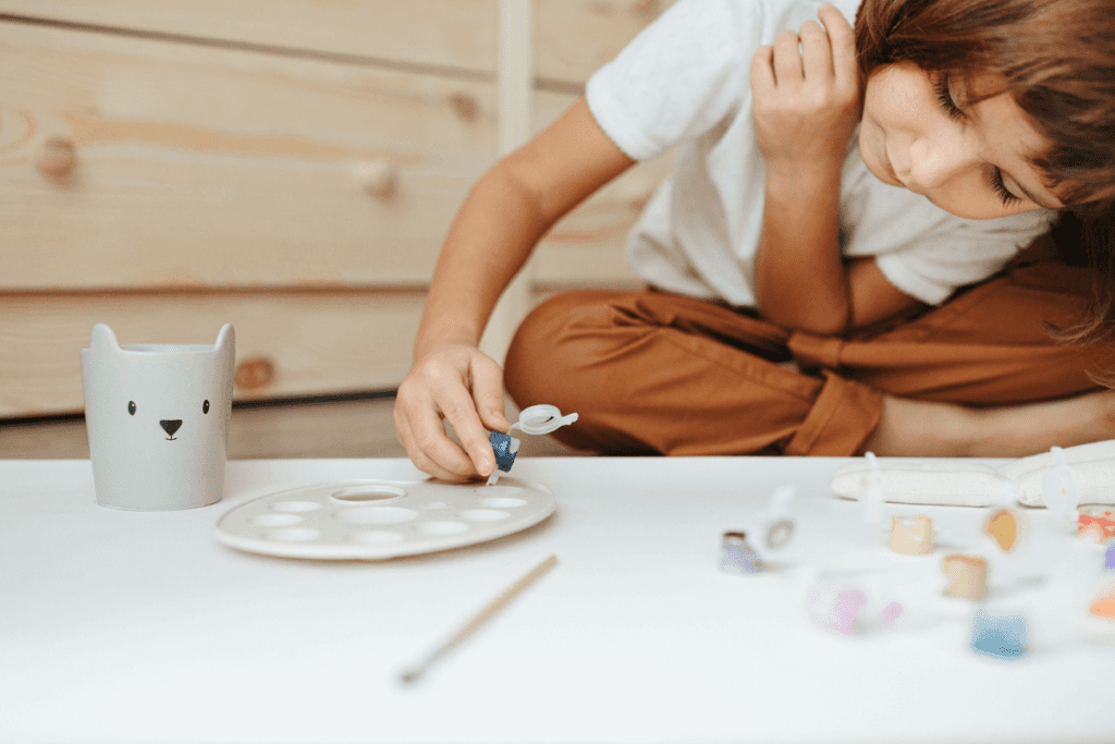 10 sinais de hiperatividade infantil para você ficar atento