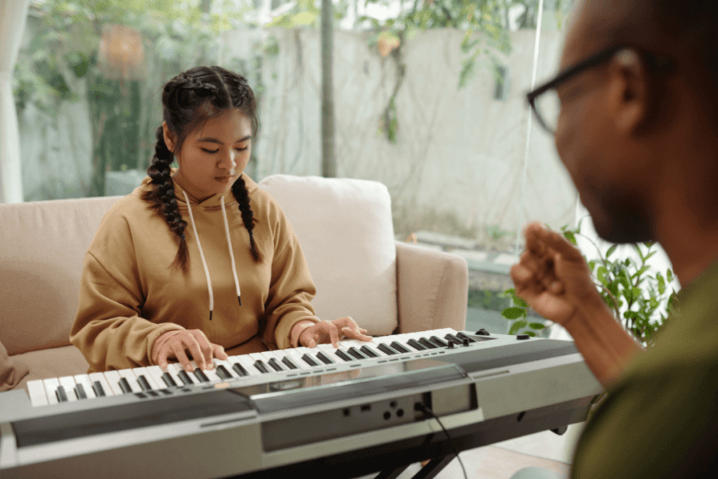 Musicoterapia para autismo: Entenda como essa terapia pode auxiliar