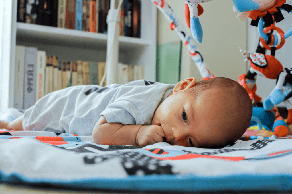 Descubra quais são os 5 primeiros sintomas de autismo infantil