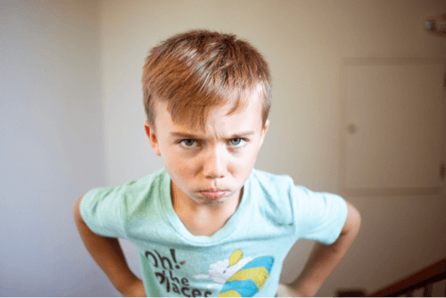 Sintomas do comportamento opositor na infância