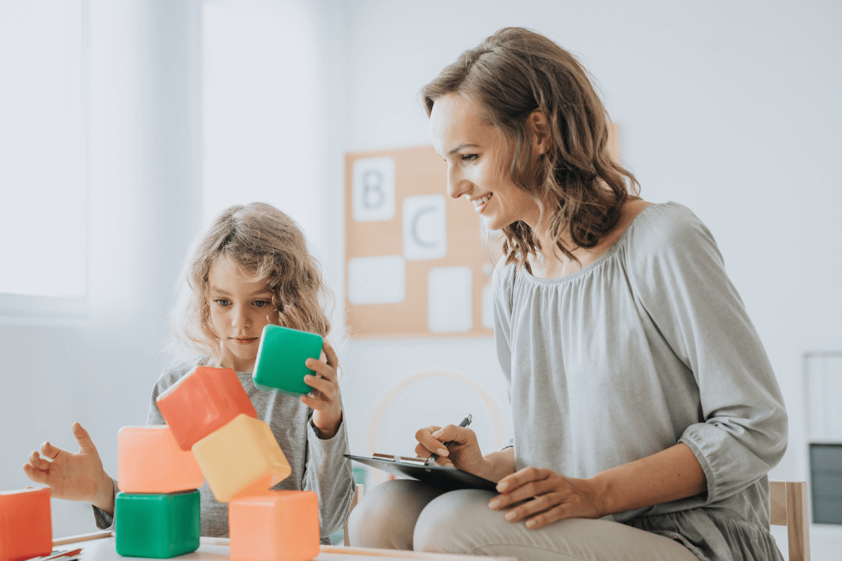 Tudo que você precisa saber para ser uma psicologa infantil